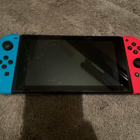 Nintendo switch - Picture 4 of 7